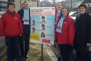 Die örtlichen KandidatInnen Juba Akili, Dr. Thomas Burger, Matthias Vernim, Marion Miedel und Katja Vogel (v. l.)