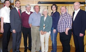 Die Geehrten mit Bürgermeister Joachim Wolbergs (r) und Vorsitzendem Dr. Thomas Burger (2.v.l.).