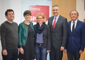 Spitze in der Oberpfalz: Juba Akili, Katja Vogel, Natascha Kohnen, Dr. Thomas Burger, Franz Schindler (v.l.n.r.).
